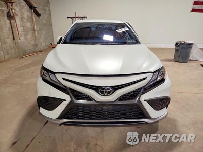 Piąte zdjęcie samochodu w środku: 2022 TOYOTA CAMRY XSE VIN:4T1K61AK6NU029477 - miniatura