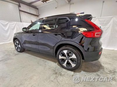 Drugie zdjęcie samochodu z przodu: 2026 VOLVO XC40 PLUS VIN:YV4L12UC6T2804657 - miniatura