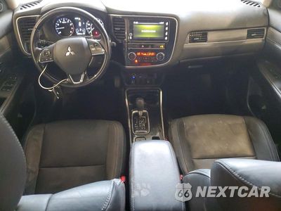 Zdjęcie 8 z 13 samochodu: 2019 MITSUBISHI OUTLANDER SE VIN:JA4AZ3A31KZ040990 - miniatura