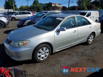 2004 TOYOTA CAMRY LE 4T1BE32K14U373505 - główne zdjęcie licytacji z USA - miniatura