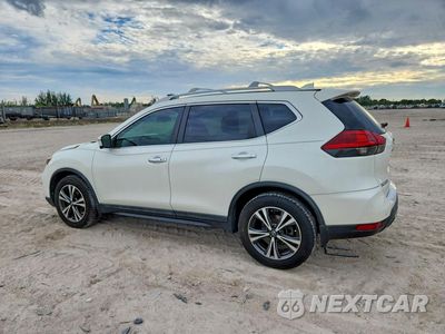 Drugie zdjęcie samochodu z przodu: 2019 NISSAN ROGUE SV VIN:5N1AT2MT4KC780397 - miniatura
