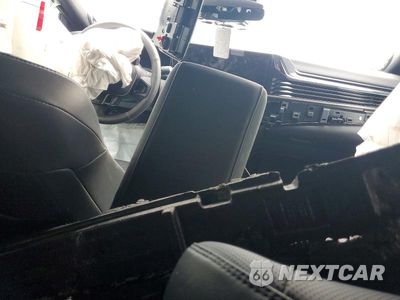 Zdjęcie 8 z 12 samochodu: 2025 TOYOTA CAMRY XSE VIN:4T1DAACK9SU590577 - miniatura