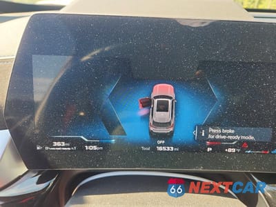 Zdjęcie 9 z 14 samochodu: 2026 BMW X1 M35I VIN:WBX13EF03T5441938 - miniatura
