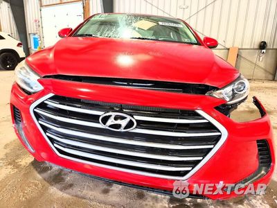 Piąte zdjęcie samochodu w środku: 2017 HYUNDAI ELANTRA SE VIN:KMHD74LF6HU394589 - miniatura