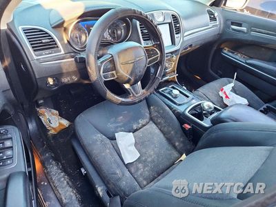 Zdjęcie 8 z 12 samochodu: 2019 CHRYSLER 300 TOURING VIN:2C3CCAAG4KH614333 - miniatura