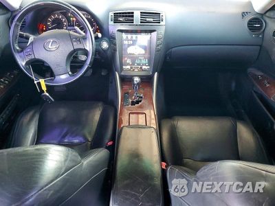 Zdjęcie 8 z 13 samochodu: 2008 LEXUS IS 250 BASE VIN:JTHBK262185086326 - miniatura