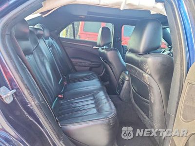 Zdjęcie 10 z 13 samochodu: 2016 CHRYSLER 300 S VIN:2C3CCABT5GH182192 - miniatura