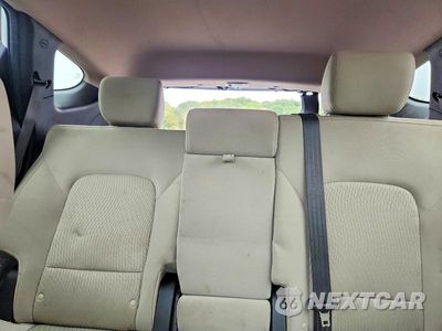 Zdjęcie 10 z 14 samochodu: 2014 HYUNDAI SANTA FE SPORT 2.4L VIN:5XYZUDLB8EG220570 - miniatura