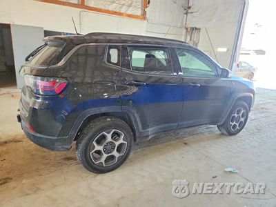 Trzecie zdjęcie samochodu z tyłu: 2022 JEEP COMPASS TRAILHAWK VIN:3C4NJDDB0NT157916 - miniatura