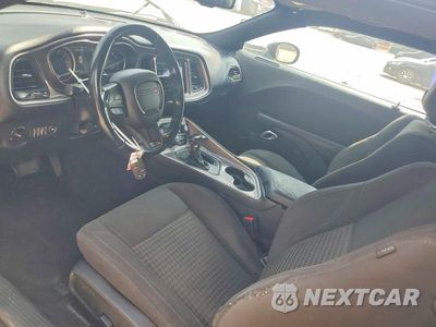 Zdjęcie 8 z 12 samochodu: 2019 DODGE CHALLENGER SXT VIN:2C3CDZAGXKH669185 - miniatura