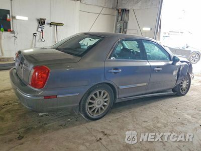 Trzecie zdjęcie samochodu z tyłu: 2004 HYUNDAI XG 350 VIN:KMHFU45E44A366159 - miniatura