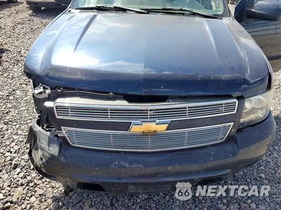 Zdjęcie 12 z 13 samochodu: 2007 CHEVROLET SUBURBAN K2500 VIN:3GNGK26K27G264721 - miniatura