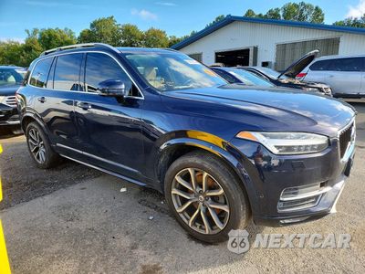 Czwarte zdjęcie samochodu z boku: 2016 VOLVO XC90 T6 VIN:YV4A22PK4G1052363 - miniatura