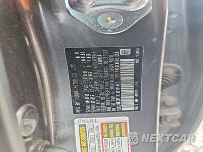 Zdjęcie 12 z 12 samochodu: 2018 HONDA CLARITY VIN:JHMZC5F12JC018042 - miniatura