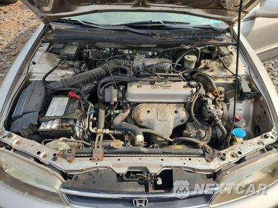 Zdjęcie 11 z 12 samochodu: 1996 HONDA ACCORD VALUE VIN:1HGCD5693TA269906 - miniatura
