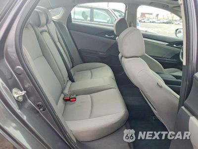 Zdjęcie 10 z 13 samochodu: 2017 HONDA CIVIC EX VIN:2HGFC2F75HH545671 - miniatura