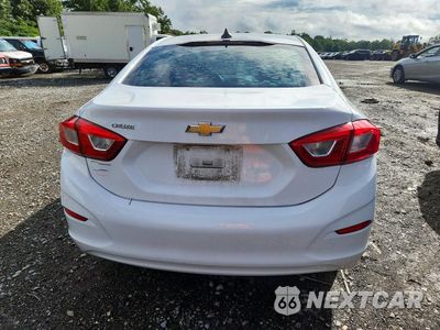Zdjęcie 6 z 12 samochodu: 2019 CHEVROLET CRUZE LS VIN:1G1BC5SM5K7131151 - miniatura