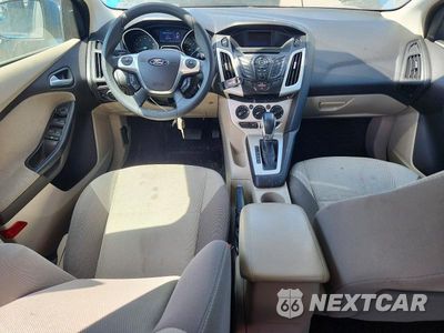 Zdjęcie 8 z 12 samochodu: 2013 FORD FOCUS SE VIN:1FADP3F25DL351732 - miniatura