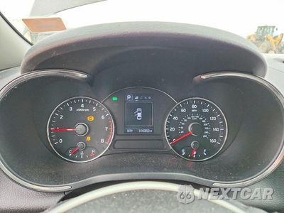 Zdjęcie 9 z 13 samochodu: 2018 KIA FORTE LX VIN:3KPFL4A79JE213171 - miniatura
