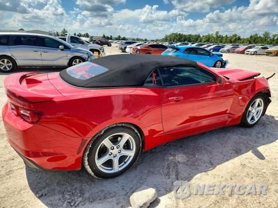 Trzecie zdjęcie samochodu z tyłu: 2019 CHEVROLET CAMARO LS VIN:1G1FB3DXXK0151632 - miniatura