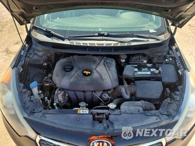 Zdjęcie 11 z 12 samochodu: 2016 KIA FORTE LX VIN:KNAFK4A69G5503311 - miniatura