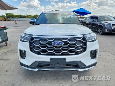 Piąte zdjęcie samochodu w środku: 2025 FORD EXPLORER PLATINUM VIN:1FMUK7HH9SGC85351 - miniatura