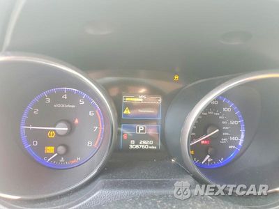 Zdjęcie 9 z 12 samochodu: 2015 SUBARU OUTBACK 2.5I LIMITED VIN:4S4BSALC6F3224455 - miniatura