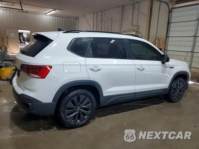 Trzecie zdjęcie samochodu z tyłu: 2022 VOLKSWAGEN TAOS S VIN:3VVDX7B26NM029884 - miniatura