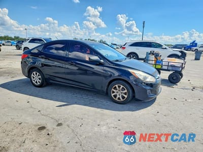 Czwarte zdjęcie samochodu z boku: 2013 HYUNDAI ACCENT GLS VIN:KMHCT4AE9DU555397 - miniatura
