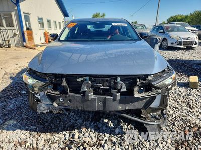 Piąte zdjęcie samochodu w środku: 2026 MAZDA 3 PREFERRED VIN:JM1BPBCL8T1890607 - miniatura