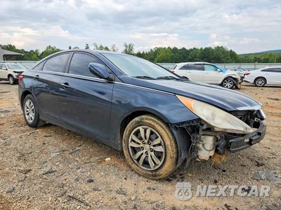 Czwarte zdjęcie samochodu z boku: 2012 HYUNDAI SONATA VIN:5NPEB4AC5CH478129 - miniatura
