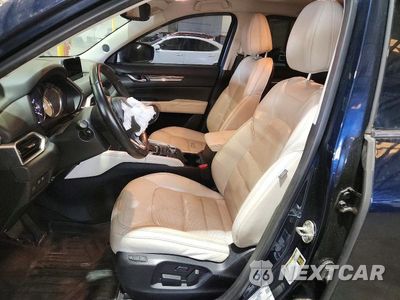 Zdjęcie 7 z 14 samochodu: 2018 MAZDA CX-5 GRAND TOURING VIN:JM3KFADM9J1325565 - miniatura