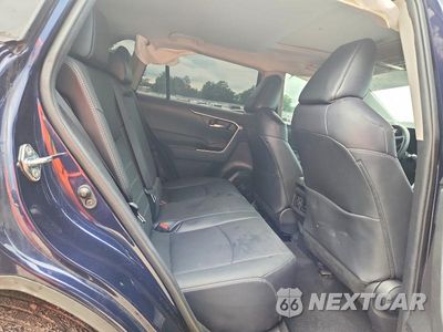 Zdjęcie 11 z 13 samochodu: 2021 TOYOTA RAV4 XLE PREMIUM VIN:2T3A1RFV7MW202327 - miniatura