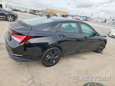 Trzecie zdjęcie samochodu z tyłu: 2021 HYUNDAI ELANTRA SEL VIN:KMHLM4AG9MU067291 - miniatura