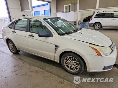 Czwarte zdjęcie samochodu z boku: 2008 FORD FOCUS SE VIN:1FAHP35N98W161546 - miniatura