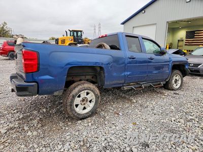 Trzecie zdjęcie samochodu z tyłu: 2016 CHEVROLET SILVERADO K1500 LT VIN:1GCVKRECXGZ115234 - miniatura