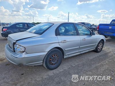 Trzecie zdjęcie samochodu z tyłu: 2003 HYUNDAI SONATA BASE VIN:KMHWF25H43A866345 - miniatura
