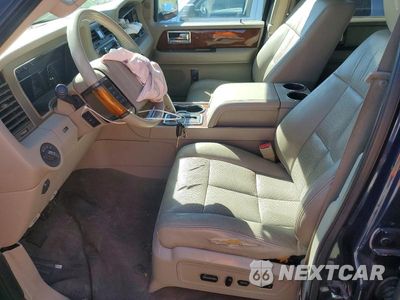 Zdjęcie 7 z 14 samochodu: 2013 LINCOLN NAVIGATOR VIN:5LMJJ2J5XDEL09001 - miniatura