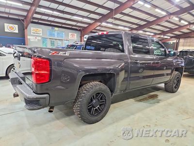 Trzecie zdjęcie samochodu z tyłu: 2016 CHEVROLET SILVERADO K1500 LT VIN:3GCUKREC7GG195247 - miniatura