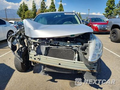 Piąte zdjęcie samochodu w środku: 2015 NISSAN VERSA 1.6 SV VIN:3N1CN7AP8FL841890 - miniatura