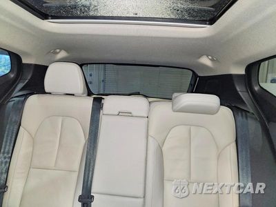 Zdjęcie 10 z 13 samochodu: 2024 VOLVO XC40 PLUS VIN:YV4L12UE5R2207235 - miniatura