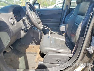 Zdjęcie 7 z 13 samochodu: 2017 JEEP PATRIOT LATITUDE VIN:1C4NJRFB4HD196609 - miniatura