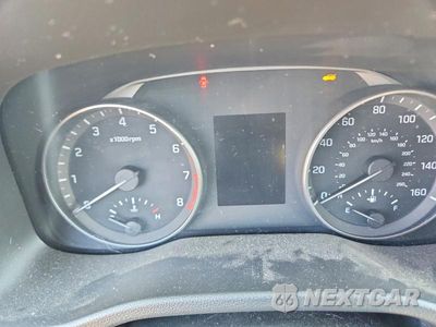 Zdjęcie 9 z 12 samochodu: 2018 HYUNDAI ELANTRA SE VIN:5NPD74LF6JH225449 - miniatura
