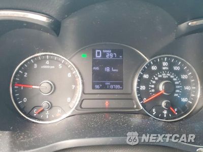 Zdjęcie 9 z 13 samochodu: 2018 KIA FORTE LX VIN:3KPFK4A76JE240573 - miniatura