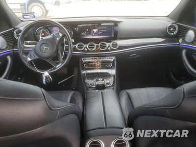 Zdjęcie 8 z 12 samochodu: 2018 MERCEDES-BENZ E 300 VIN:WDDZF4JB2JA480007 - miniatura