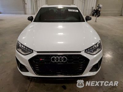 Piąte zdjęcie samochodu w środku: 2021 AUDI S4 PRESTIGE VIN:WAUC4AF44MA008407 - miniatura