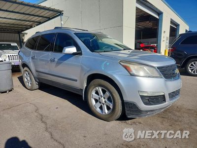 Czwarte zdjęcie samochodu z boku: 2015 CHEVROLET TRAVERSE LS VIN:1GNKRFED1FJ221291 - miniatura