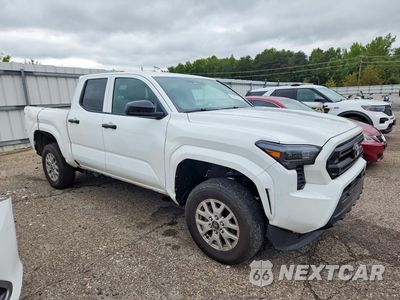 Czwarte zdjęcie samochodu z boku: 2025 TOYOTA TACOMA SR VIN:3TYKD5HN2ST024282 - miniatura
