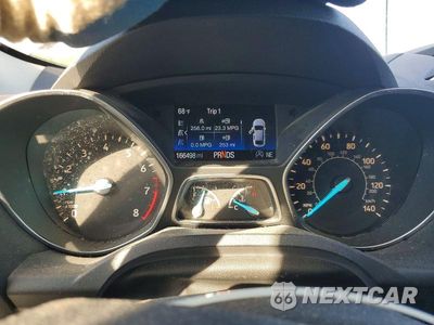Zdjęcie 9 z 13 samochodu: 2017 FORD ESCAPE SE VIN:1FMCU9GD4HUC61548 - miniatura