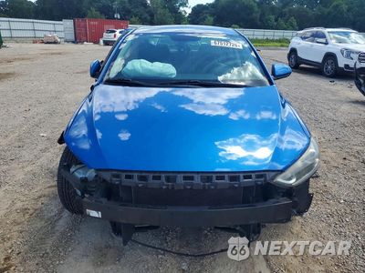 Piąte zdjęcie samochodu w środku: 2018 HYUNDAI ELANTRA SEL VIN:5NPD84LF9JH304935 - miniatura